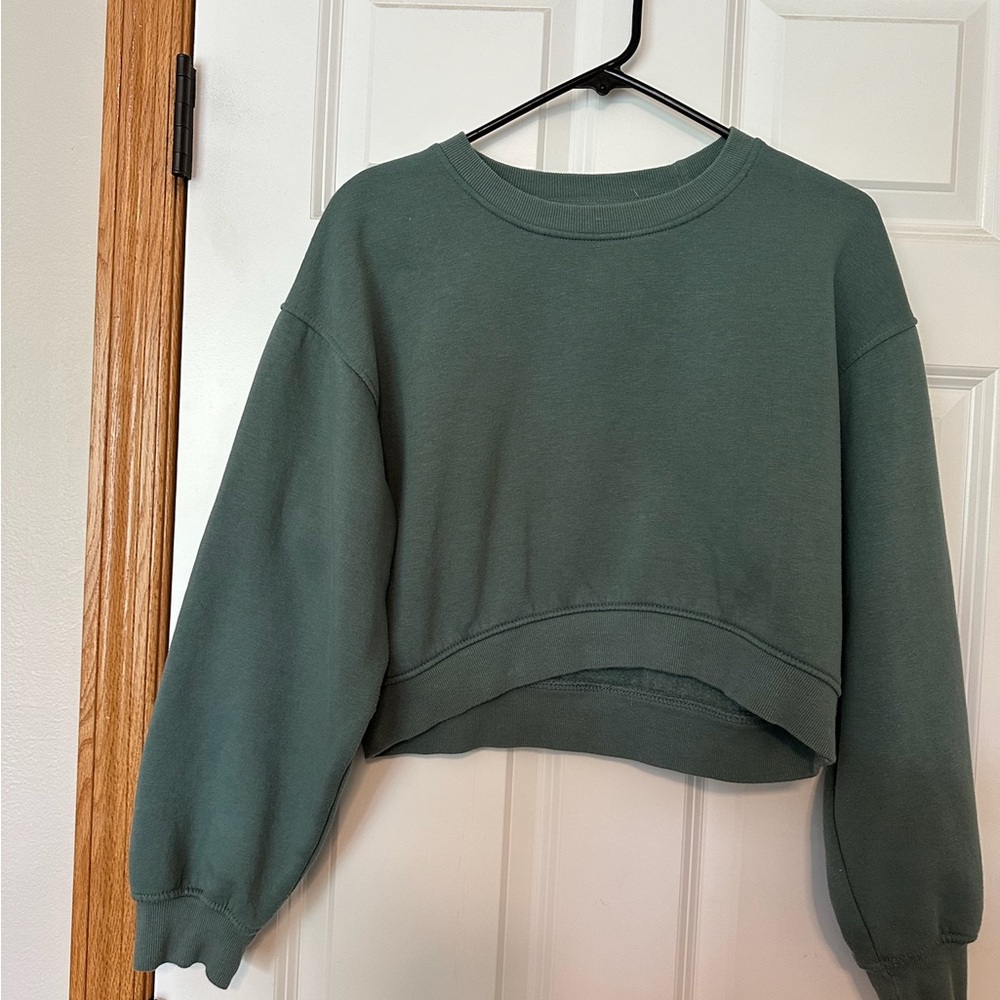Zara cropped crewneck